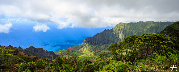Kalalau Lookout (Three Shot Pano)