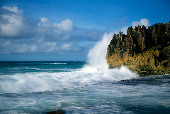 the convergence of waves and clouds