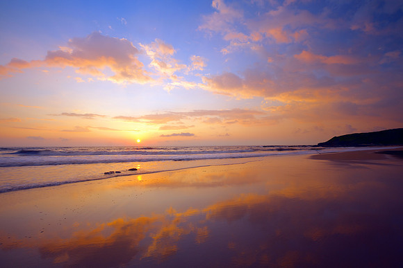 kealia beach at sunrise