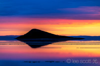 Island In the Salar, Island in the Sky