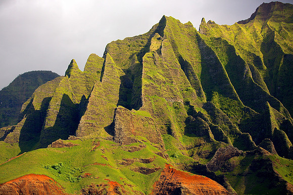 cliffs along the napali coast